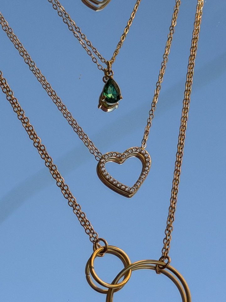 Collares